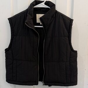 Thread & Supply black cropped puffer vest